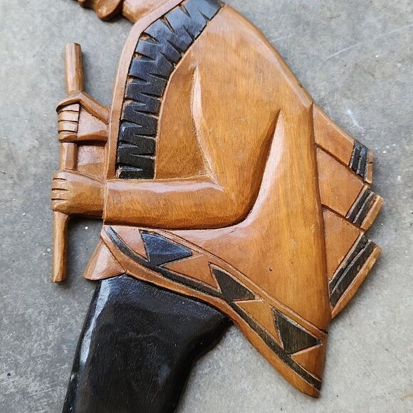 La Paz Bolivia Hand Carved Wooden Wall Hanging 1982 Set of 2 - Picture 7 of 14